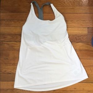 Gap Sports top with built in sports bra